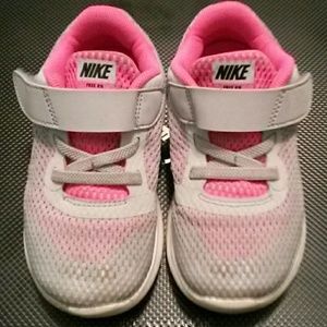 Nike Mesh Shoes